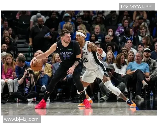 达拉斯女足迎战德克萨斯马刺女足力争主场胜利展现实力与风采